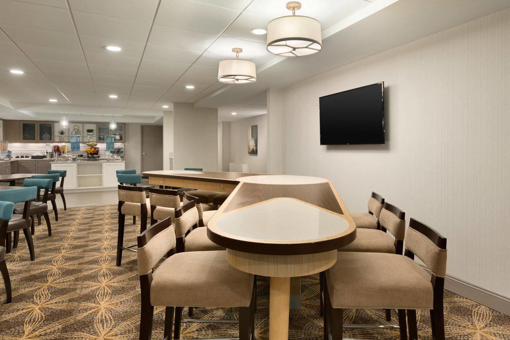 Homewood Suites By Hilton Hartford Downtown Bagian luar foto