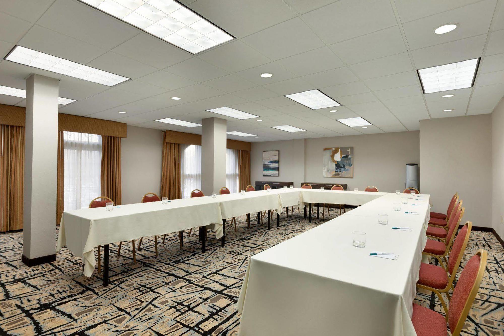 Homewood Suites By Hilton Hartford Downtown Bagian luar foto